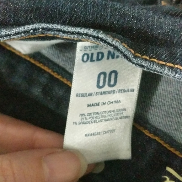 Old Navy The Diva Straight Leg Dark Wash Jeans- size 00 - Picture 3 of 4